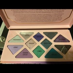 Moonlight Crystal Gemstone Pallet